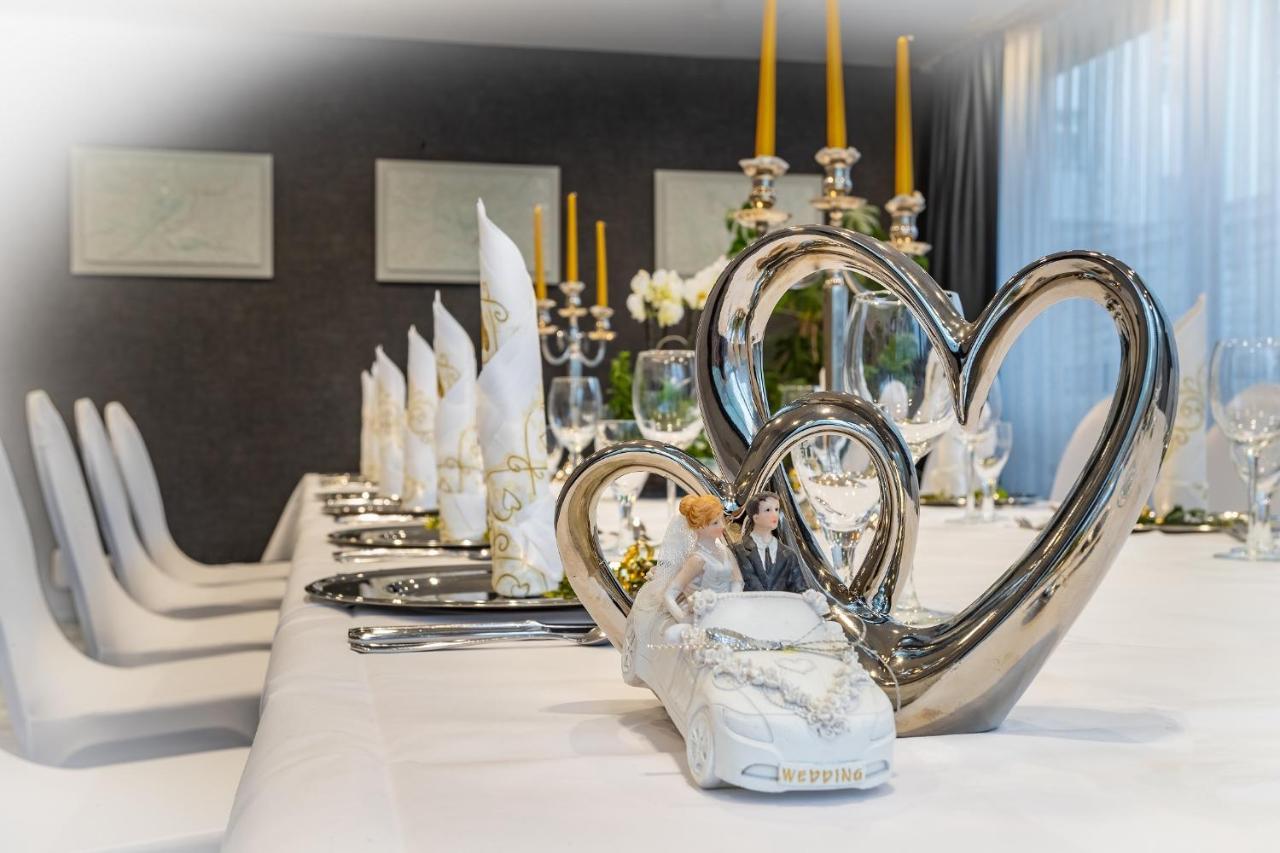 Achat Hotel Suhl Bagian luar foto