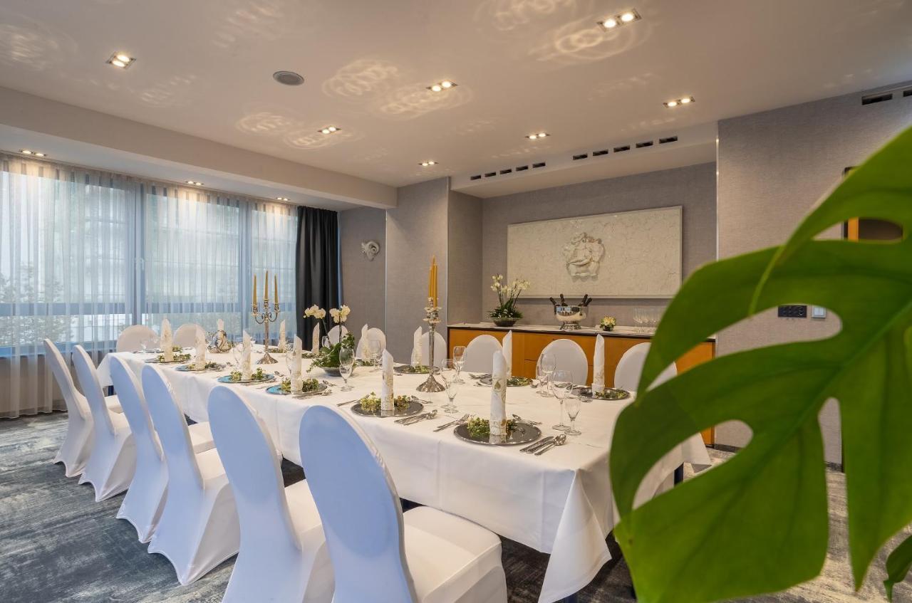 Achat Hotel Suhl Bagian luar foto